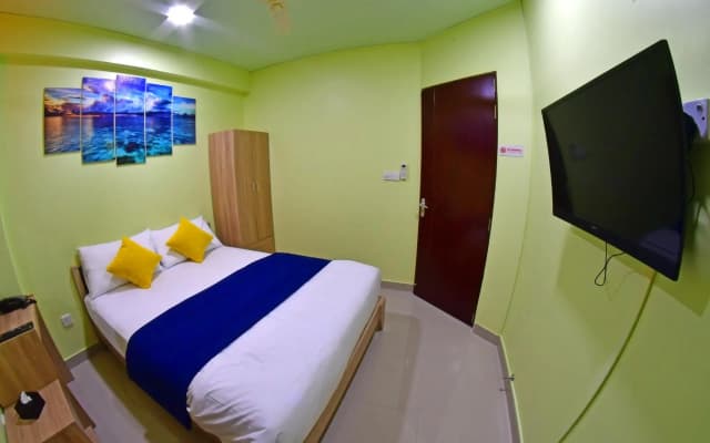 Tourist Inn - photo 2