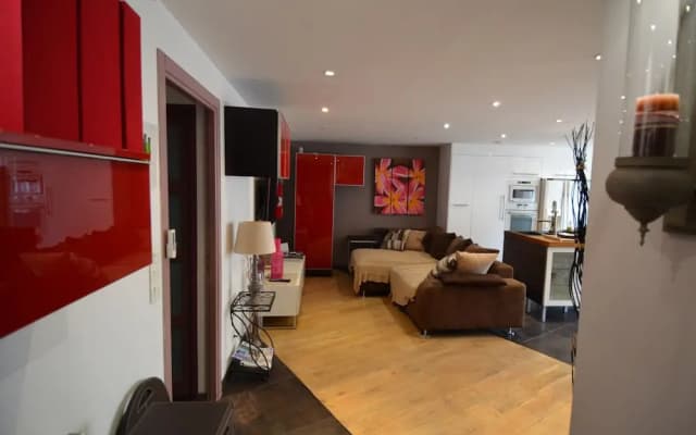 Modern apartment 6 persons with Jacuzzi in Nice Downtown - photo 3