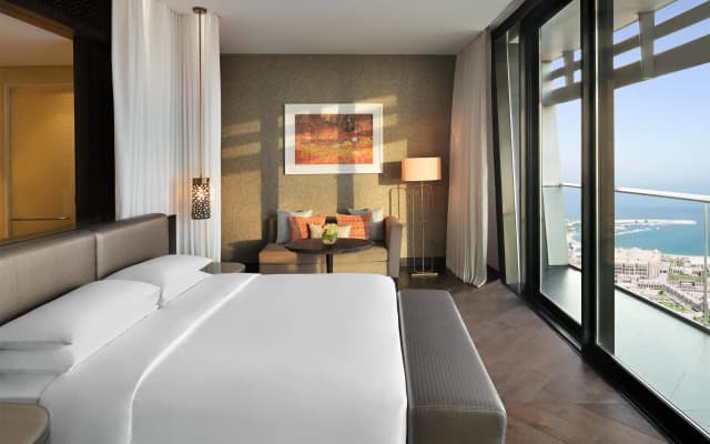 Grand Hyatt Abu Dhabi Hotel And Residences Emirates Pearl - photo 3