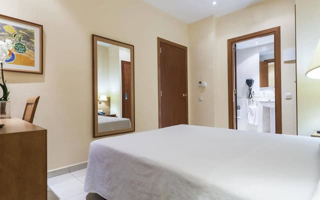 Hotel Chic&basic Lemon Barcelona - photo 2
