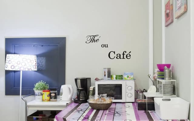 Ella Hostel Barcelona - photo 2
