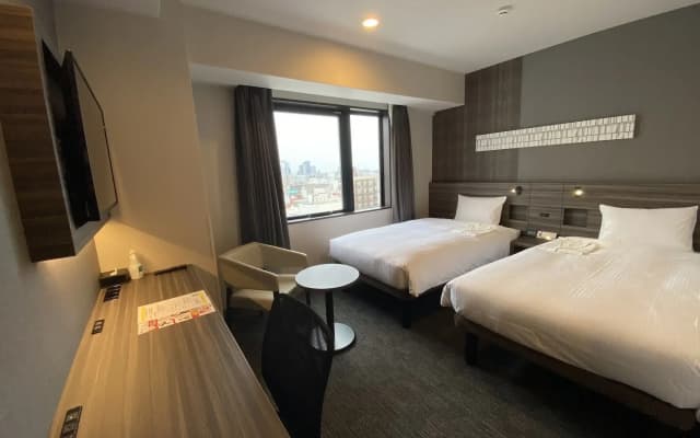 Smile Hotel Shinosaka - photo 2