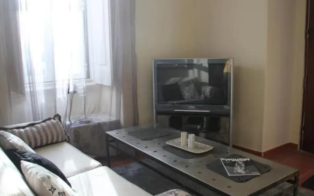 Bela Helena 181 - photo 3