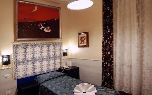 Hotel Picasso - photo 5