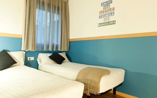 MH Apartments Ramblas - photo 4
