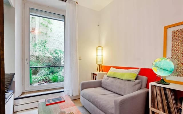 Charming Apartment Located at the Foot of the Sacred Heart - photo 5