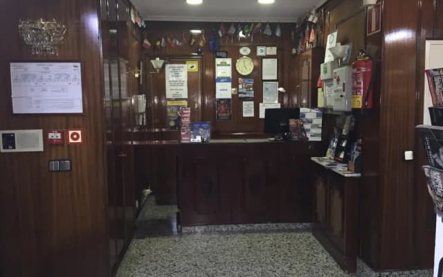 Hostal Sonsoles Madrid Centro - photo 2
