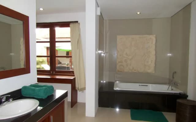 Sanur Beach Villas - photo 2