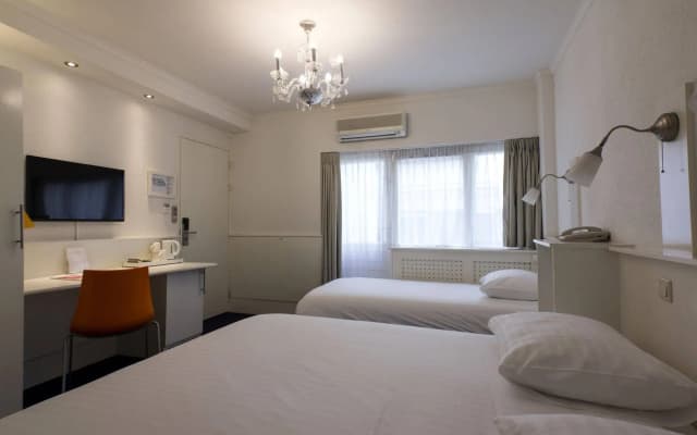 Hotel Multatuli - photo 5