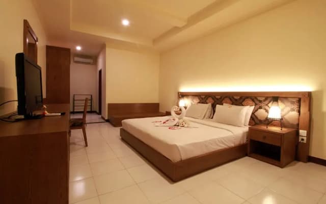 Diwangkara Beach Hotel & Resort - photo 2