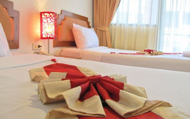 Paradise Resortel - photo 3