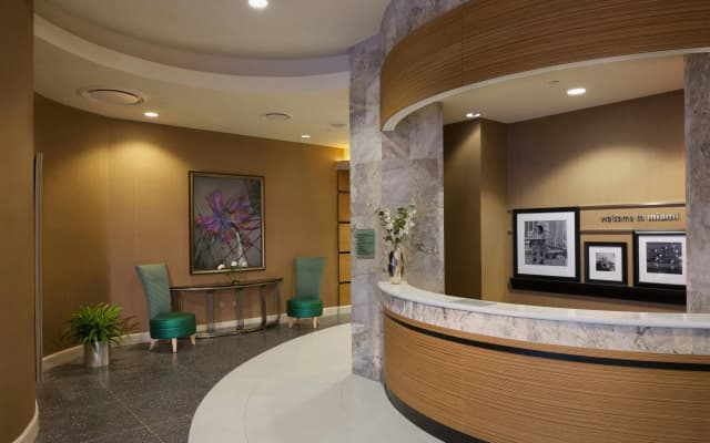Hampton Inn & Suites Miami/Brickell-Downtown - photo 2