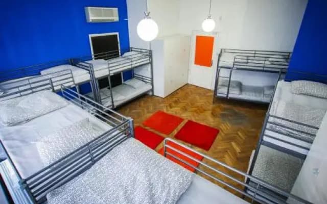 CoolTour Hostel - photo 3