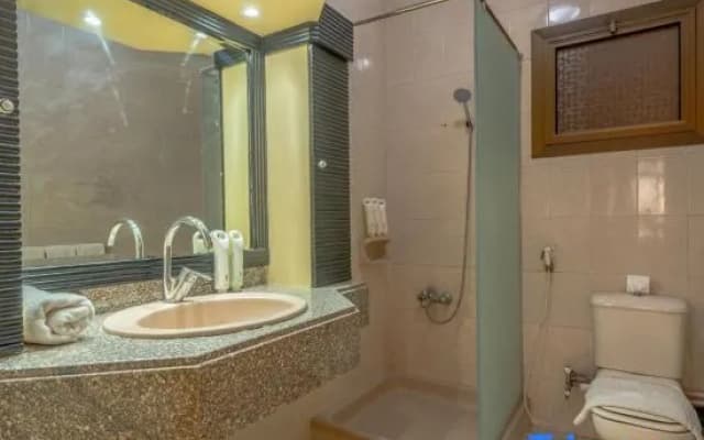 Royal 3 bedrooms apartment - photo 3