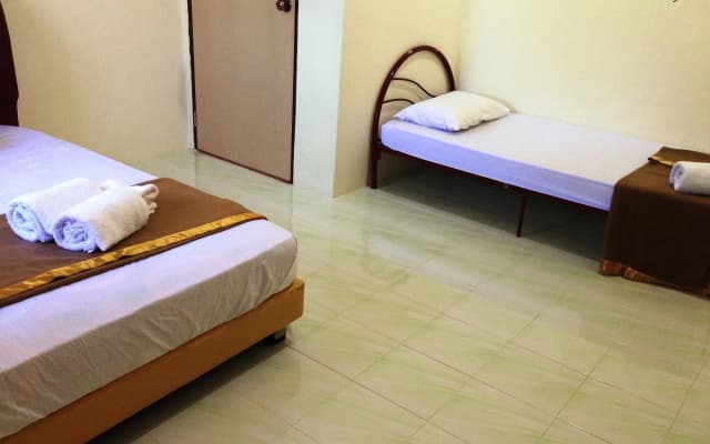 Semarak Beach Inn - photo 3