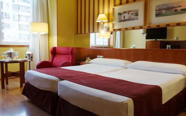 Ilunion Les Corts Spa Hotel - photo 2