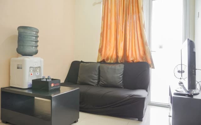 Nice Comfort 2BR at Green Pramuka Apartment - photo 3