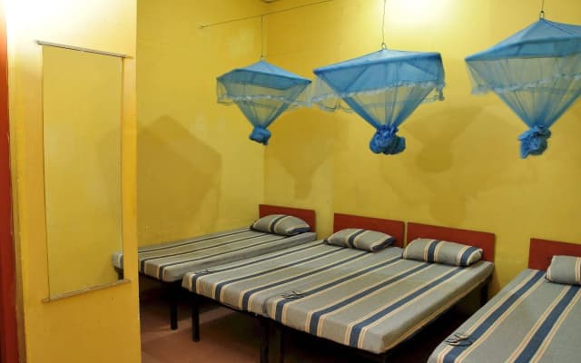 City Motel - photo 5