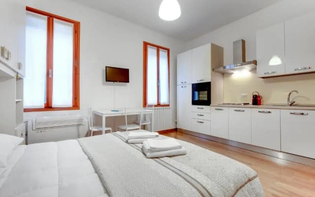 Sweet Home - photo 3