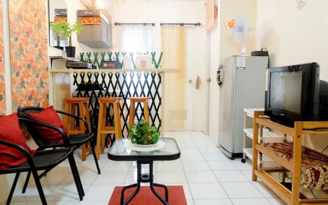 Spacious 2BR Gading Nias Apartment - photo 5