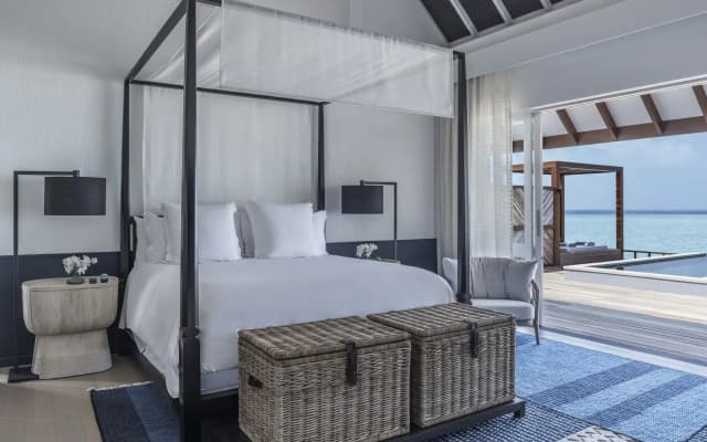 Four Seasons Resort  Maldives at Landaa Giraavaru - photo 3