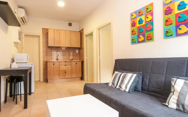 Beach Apartments - photo 3