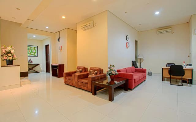 Hotel Melawai 3 - photo 4