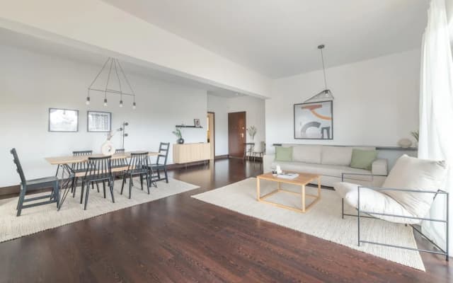 Panoramic 1BR Apt near Kallimarmaro - photo 4