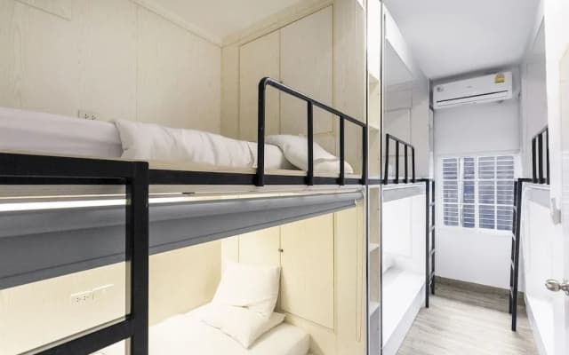 Oyo 524 S7 Hostel - photo 3