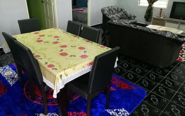 Khaimal Homestay Pulau Enjin - photo 4