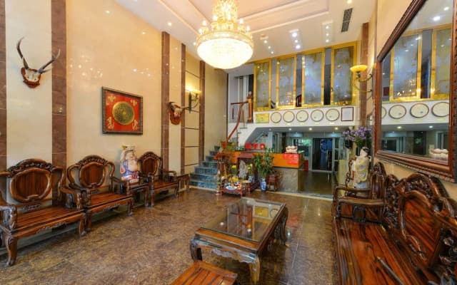 Soho Hotel by OYO Rooms - photo 3