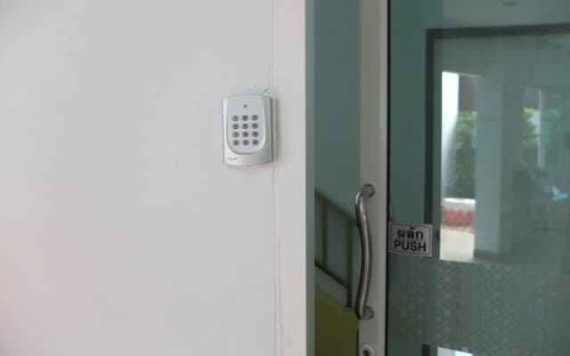 Kaewfathip Apartment - photo 5