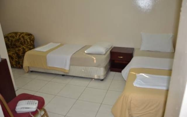 Golden Star Hotel - photo 5