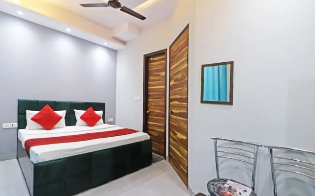 Twamev Rajouri garden by The Arrow - photo 4