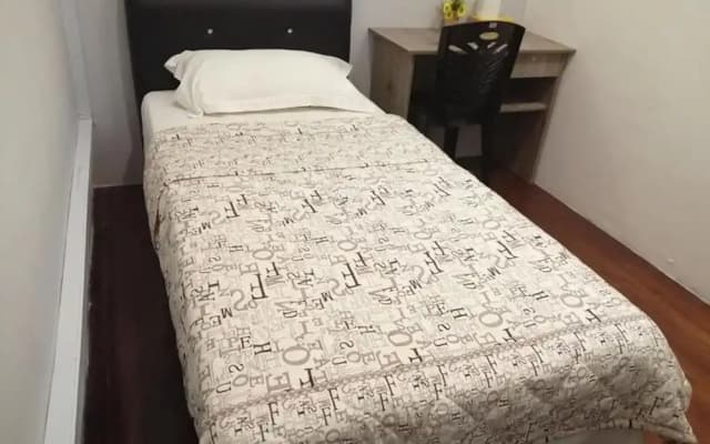 Single Room With Ac, Central Accomodation - photo 5