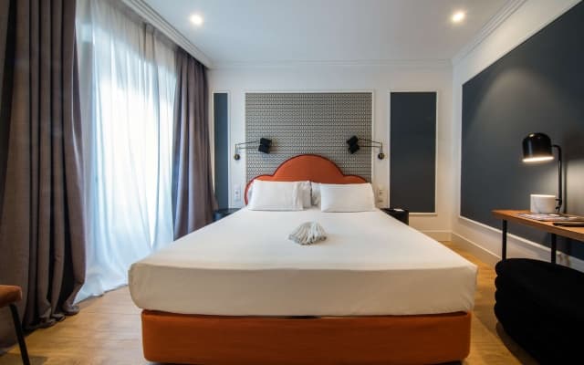 Soho Boutique Opera Hotel - photo 4