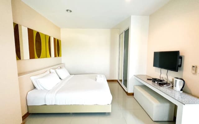 The Island Resort - photo 4
