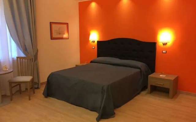Fleming Suites - photo 2