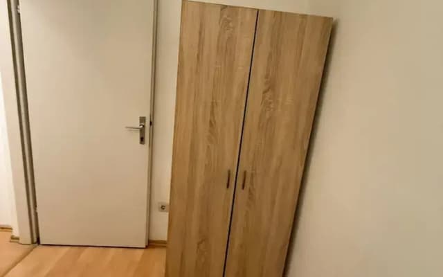 2BR Plus LR Apartment Sleeps 6 Central - photo 3