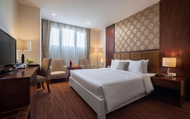 Nesta Hotel Ha Noi - photo 4