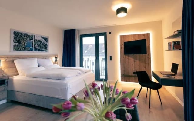 SpreeBlau Apartments - photo 3