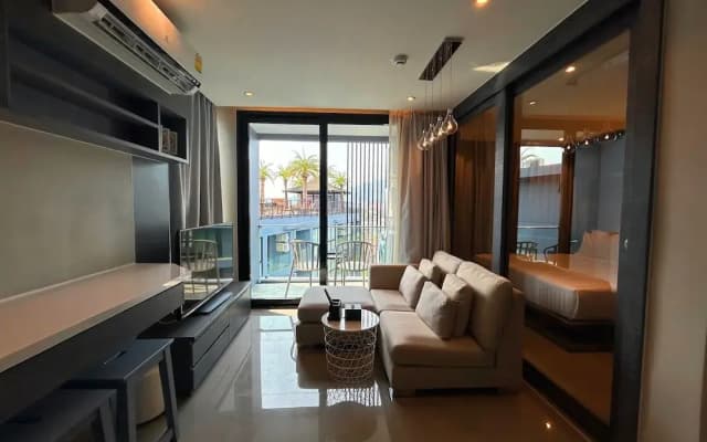 1BR with Rooftop Pool & Gym  C191 - photo 5