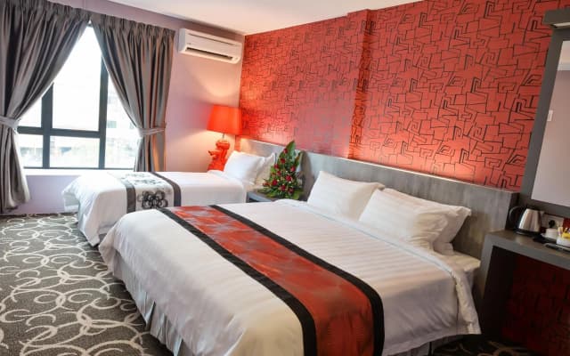 De Champs Hotel - photo 4