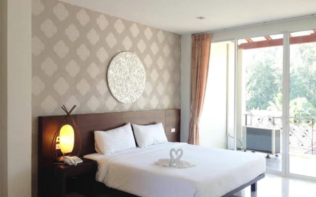 L'esprit de Naiyang Beach Resort - photo 4