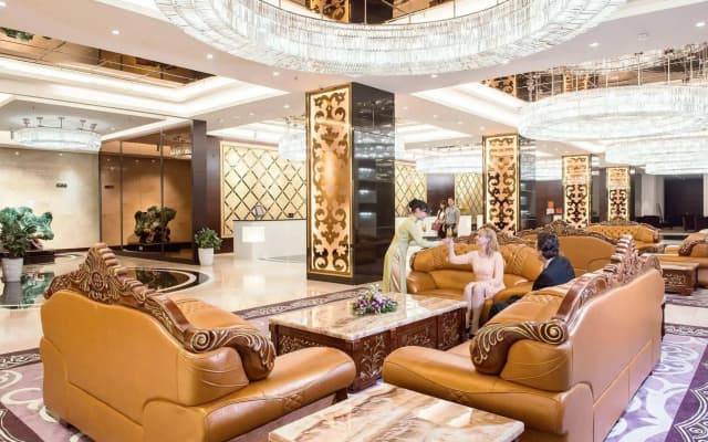 Royal Villas - photo 2