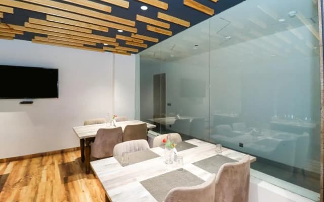 Hotel Vertu IGI Delhi Airport By OPO - photo 5