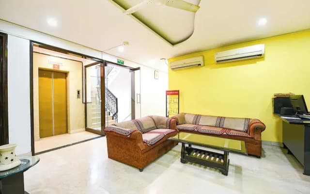 Fabhotel Green Park - photo 3