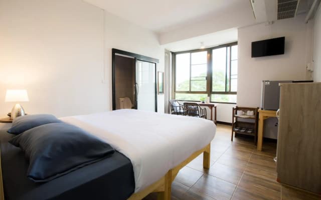 Mountain View Guesthouse - photo 3