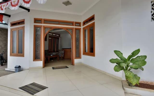 ZEN Rooms Basic Kelapa Dua Kebon Jeruk - photo 4