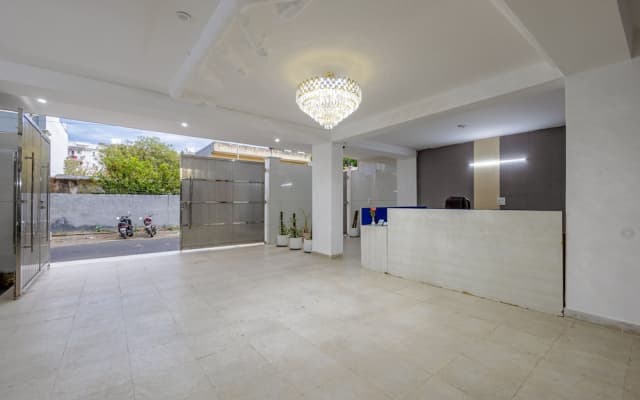 Yashobhoomi Suites near Yashobhoomi Convention Centre - photo 2